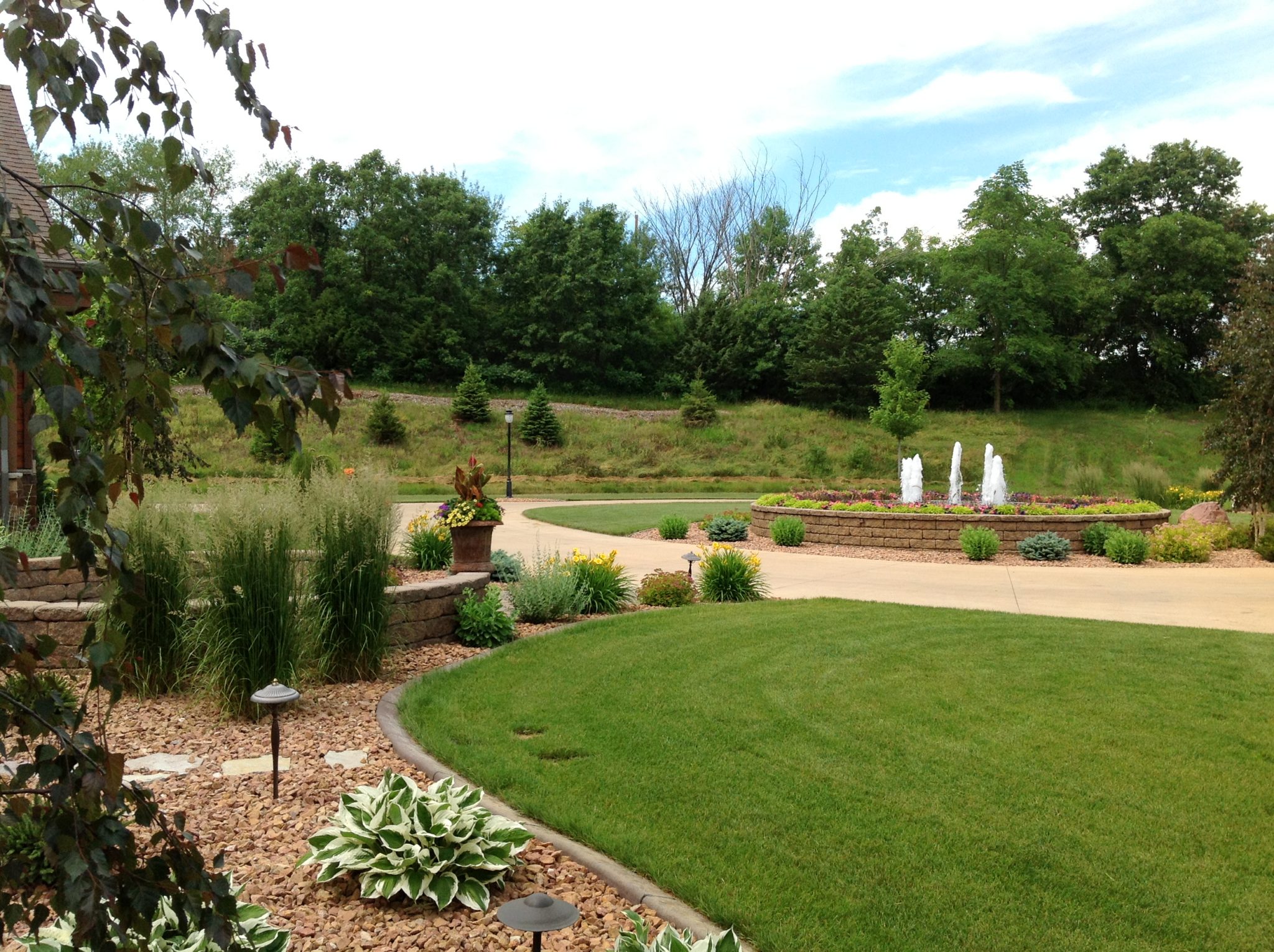 landscape bed and retaining wall